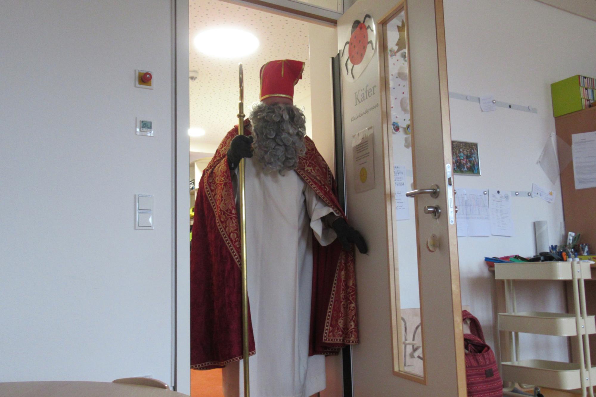 Der Nikolaus war zu Gast im Haus für Kinder